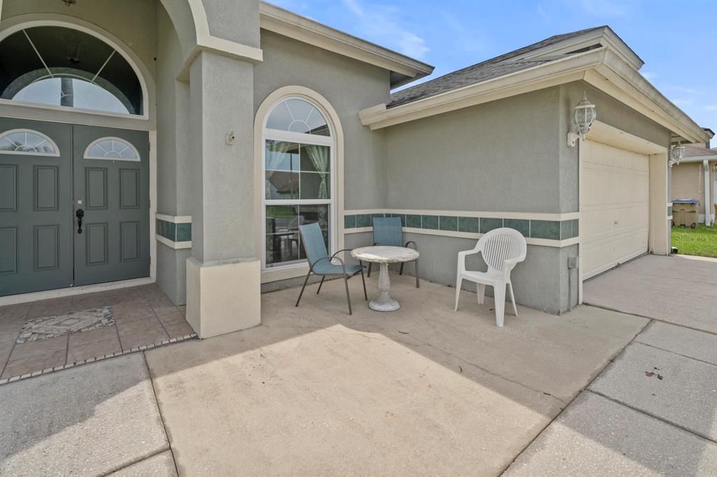 For Sale: $465,000 (4 beds, 2 baths, 2398 Square Feet)