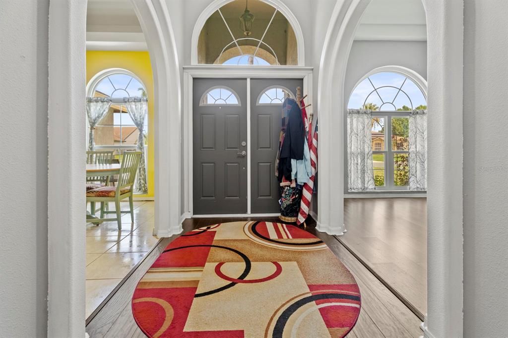 For Sale: $465,000 (4 beds, 2 baths, 2398 Square Feet)