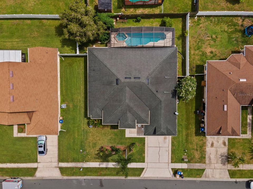 For Sale: $465,000 (4 beds, 2 baths, 2398 Square Feet)
