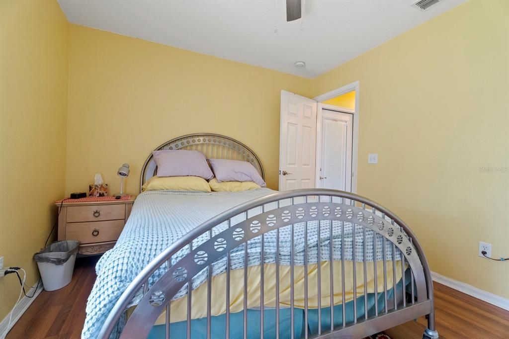 For Sale: $465,000 (4 beds, 2 baths, 2398 Square Feet)