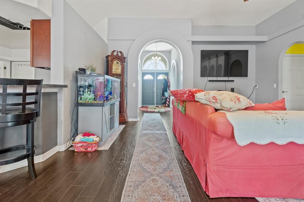 For Sale: $465,000 (4 beds, 2 baths, 2398 Square Feet)