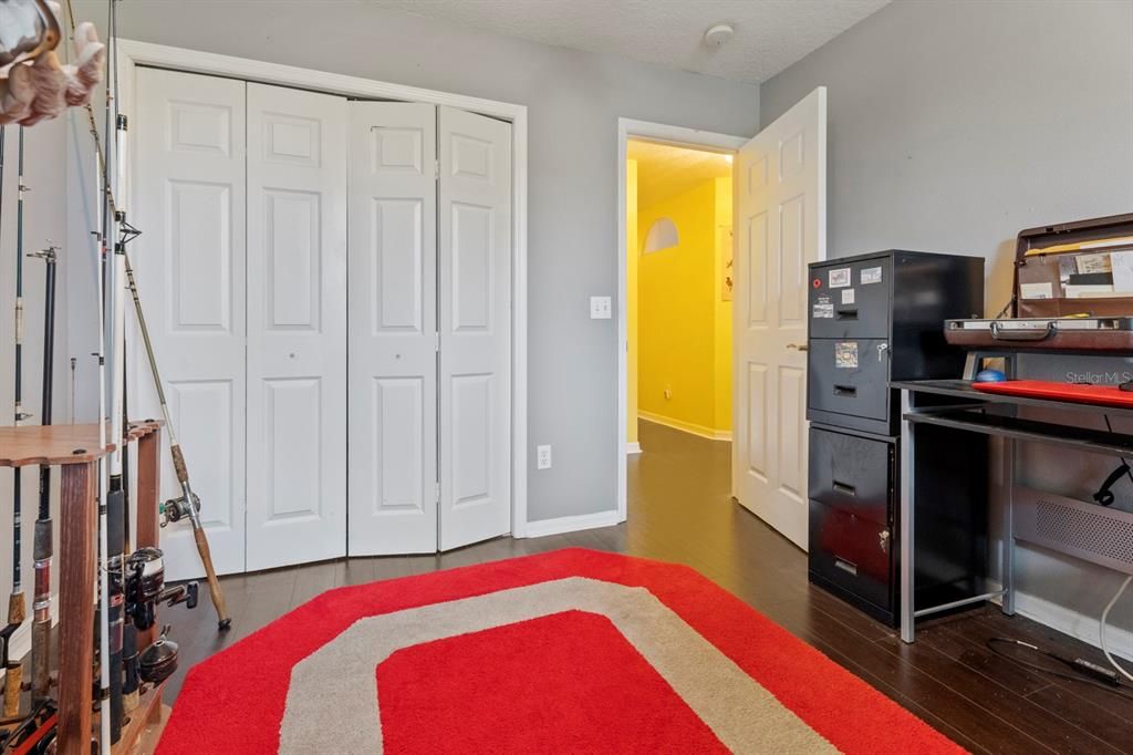 For Sale: $465,000 (4 beds, 2 baths, 2398 Square Feet)