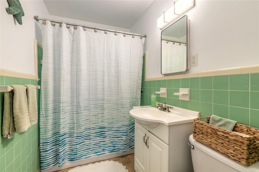 En Venta: $230,000 (2 camas, 1 baños, 891 Pies cuadrados)