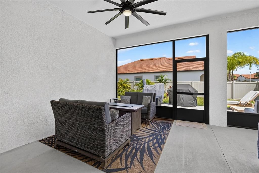 For Sale: $500,000 (3 beds, 2 baths, 2363 Square Feet)