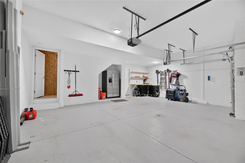 For Sale: $500,000 (3 beds, 2 baths, 2363 Square Feet)