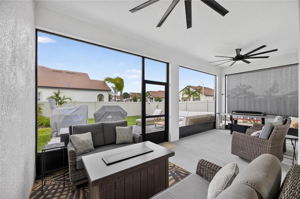 For Sale: $500,000 (3 beds, 2 baths, 2363 Square Feet)