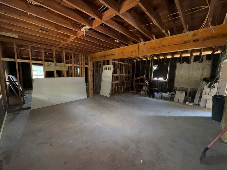 En Venta: $320,000 (3 camas, 2 baños, 1398 Pies cuadrados)