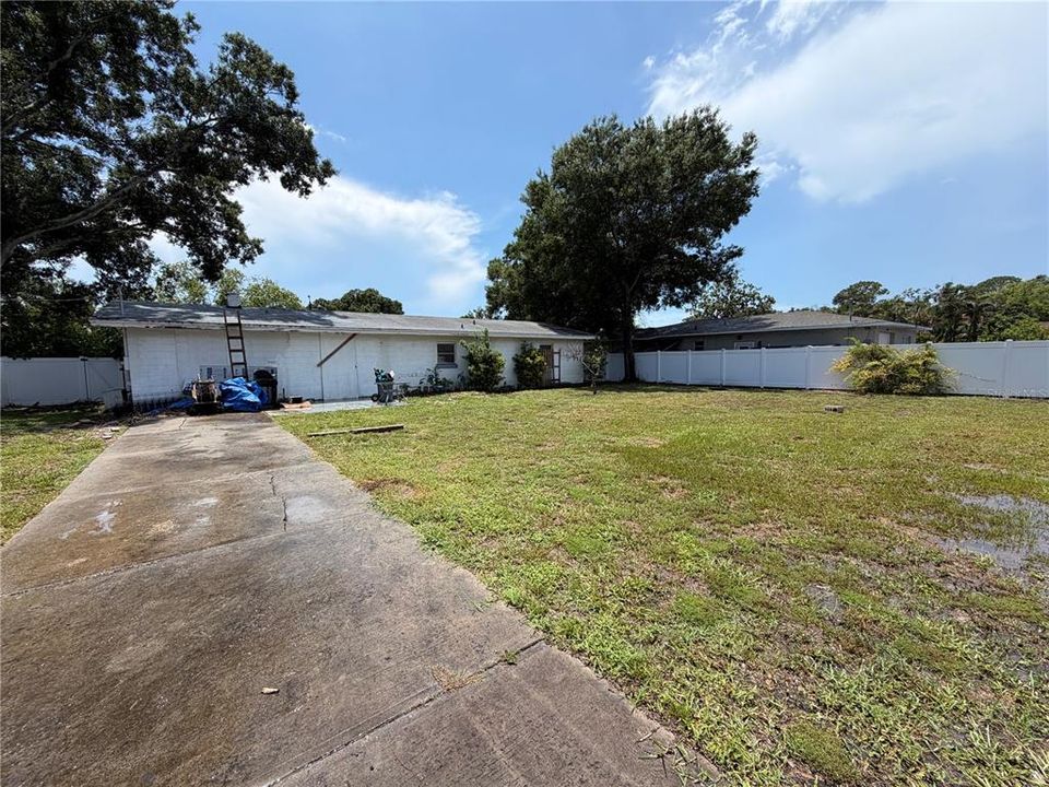 En Venta: $320,000 (3 camas, 2 baños, 1398 Pies cuadrados)