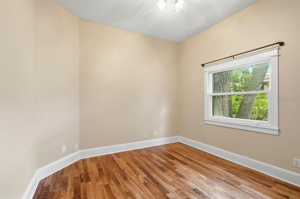 For Sale: $1,400,000 (3 beds, 3 baths, 2856 Square Feet)