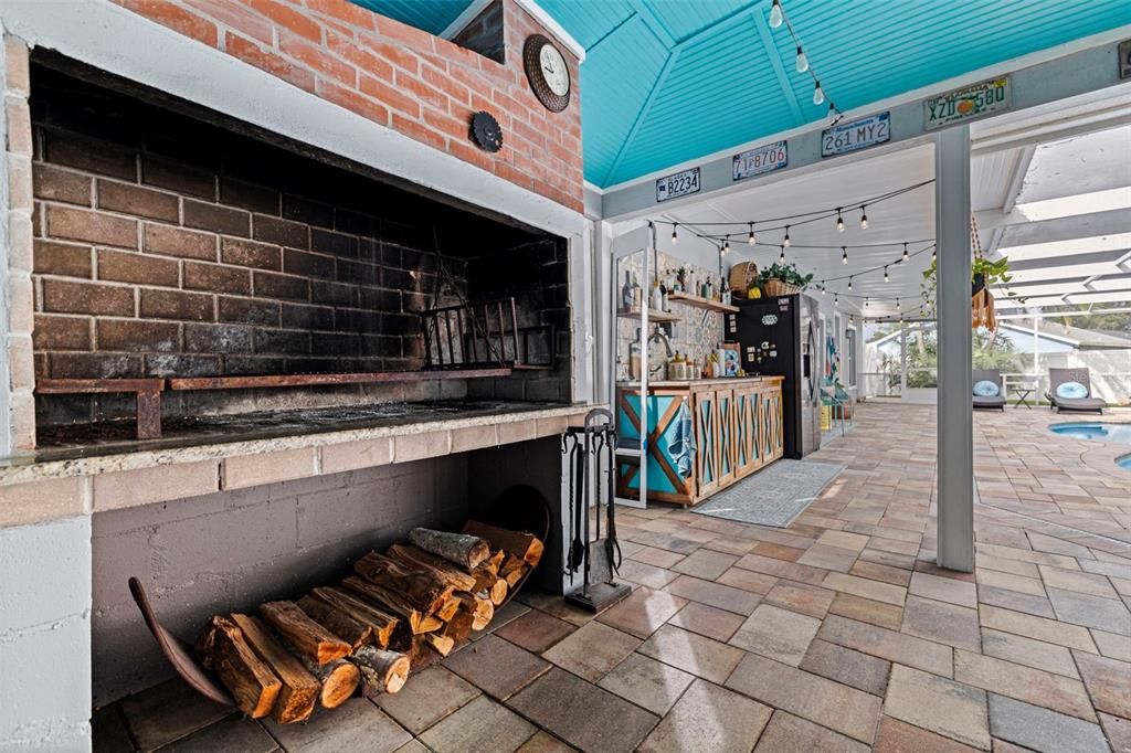 For Sale: $599,900 (4 beds, 3 baths, 1667 Square Feet)