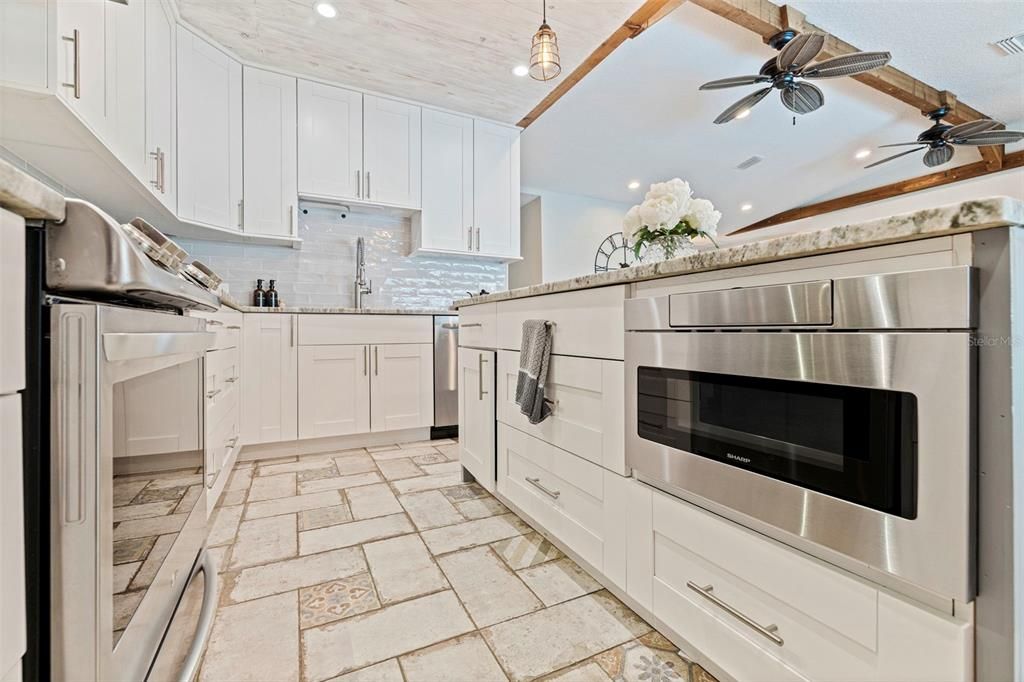 For Sale: $599,900 (4 beds, 3 baths, 1667 Square Feet)