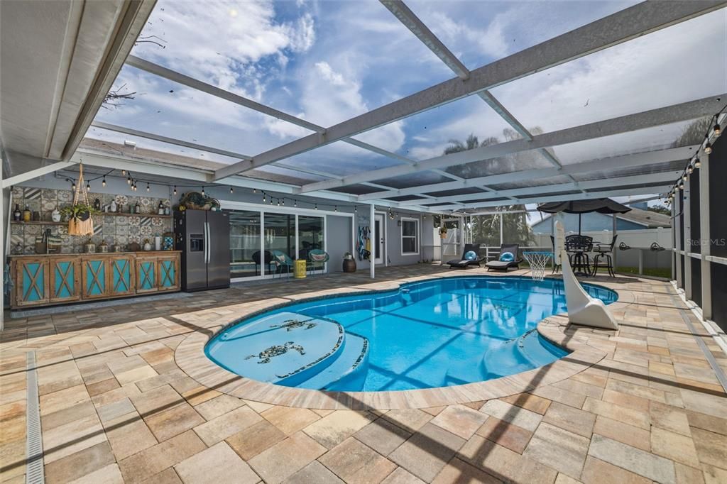 For Sale: $599,900 (4 beds, 3 baths, 1667 Square Feet)