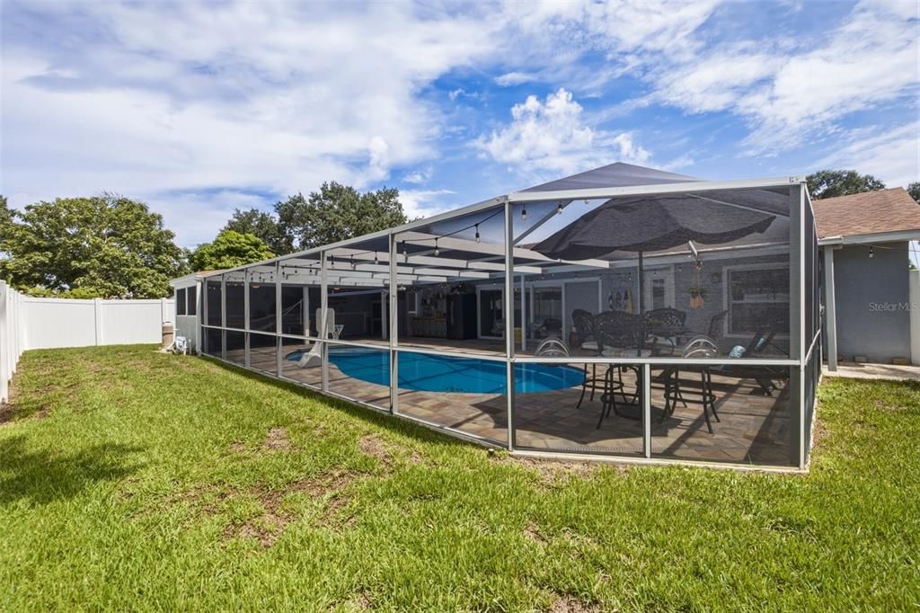 For Sale: $599,900 (4 beds, 3 baths, 1667 Square Feet)