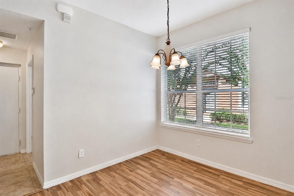 For Rent: $2,150 (3 beds, 2 baths, 1740 Square Feet)