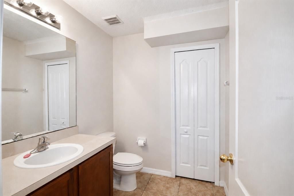 For Rent: $2,150 (3 beds, 2 baths, 1740 Square Feet)