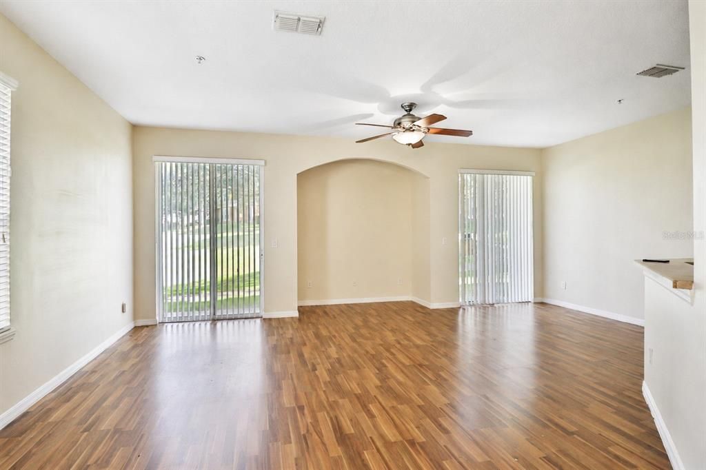 For Rent: $2,150 (3 beds, 2 baths, 1740 Square Feet)