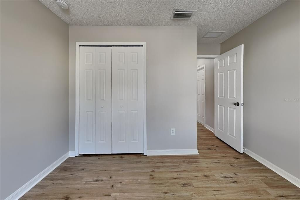 For Rent: $1,929 (3 beds, 2 baths, 1355 Square Feet)