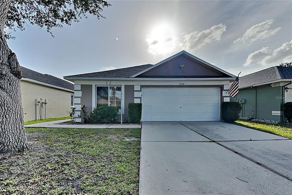 For Rent: $1,929 (3 beds, 2 baths, 1355 Square Feet)