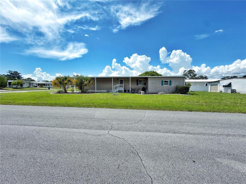 For Sale: $172,500 (2 beds, 2 baths, 1288 Square Feet)