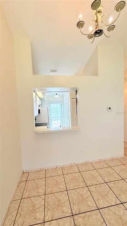 В аренду: $1,800 (2 спален, 2 ванн, 902 Квадратных фут)