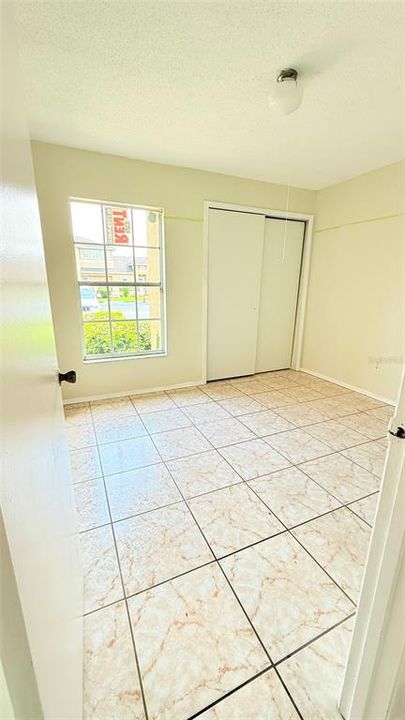 В аренду: $1,800 (2 спален, 2 ванн, 902 Квадратных фут)