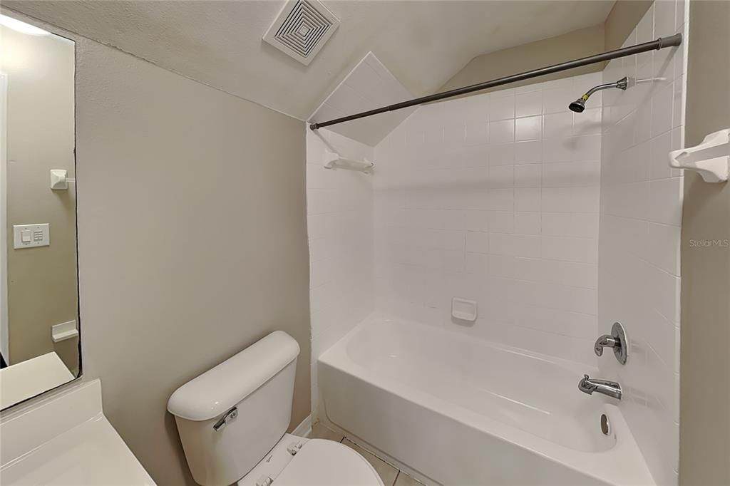 For Rent: $2,059 (4 beds, 2 baths, 1504 Square Feet)