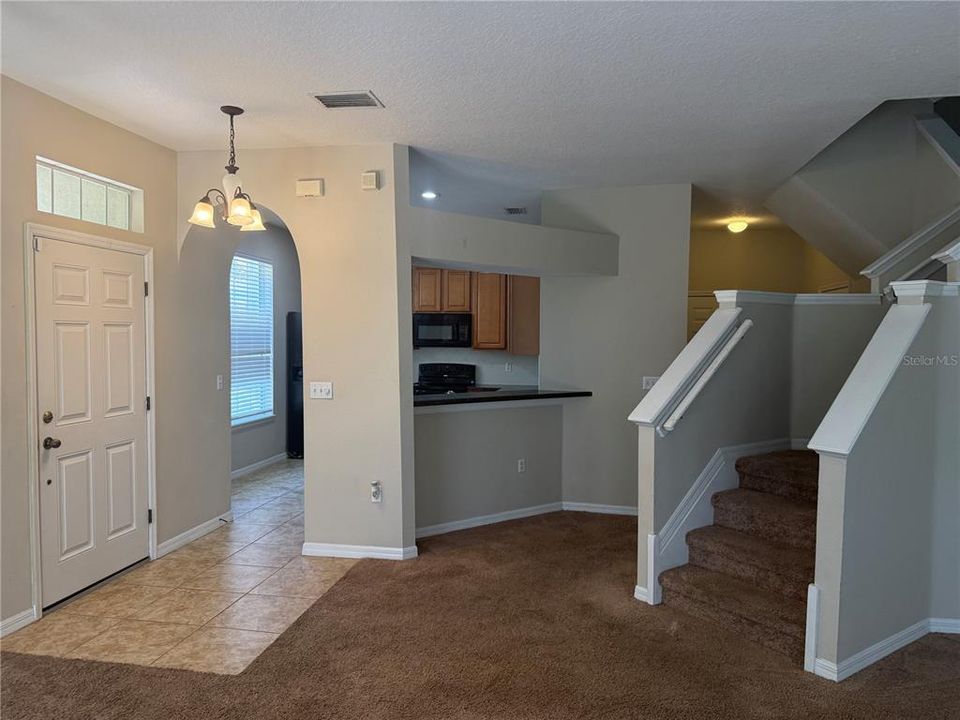 For Sale: $250,000 (3 beds, 2 baths, 1609 Square Feet)