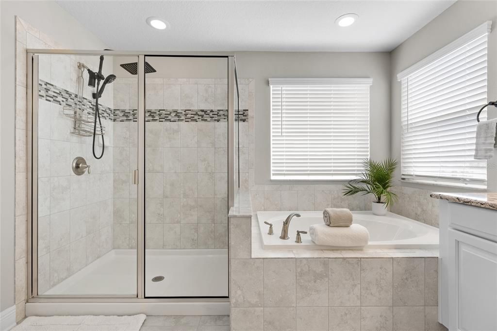 For Sale: $525,000 (4 beds, 3 baths, 2652 Square Feet)