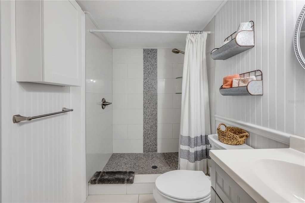 En Venta: $349,000 (1 camas, 1 baños, 928 Pies cuadrados)
