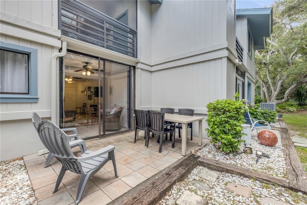 En Venta: $349,000 (1 camas, 1 baños, 928 Pies cuadrados)