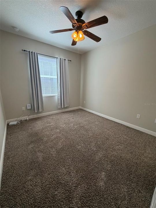 For Rent: $2,400 (3 beds, 2 baths, 2051 Square Feet)