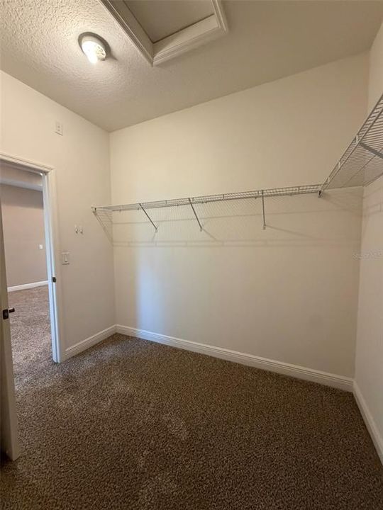 For Rent: $2,400 (3 beds, 2 baths, 2051 Square Feet)