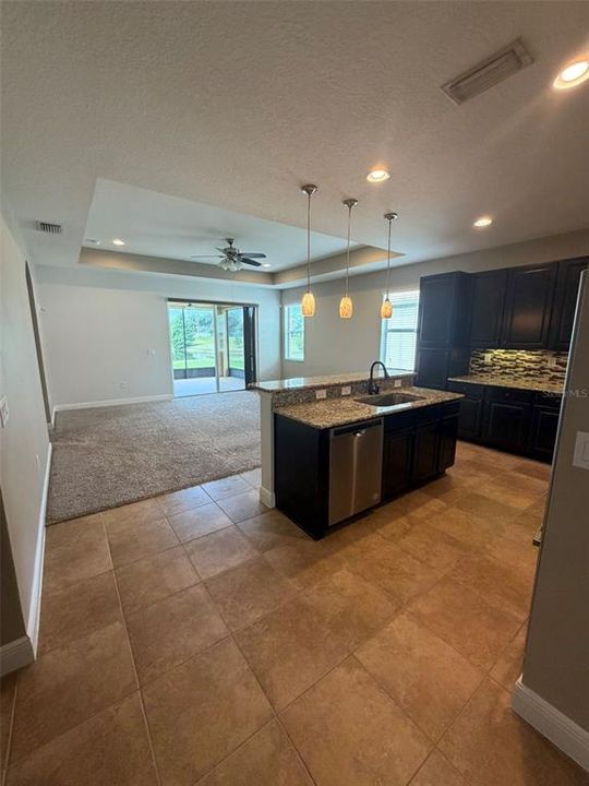 For Rent: $2,400 (3 beds, 2 baths, 2051 Square Feet)