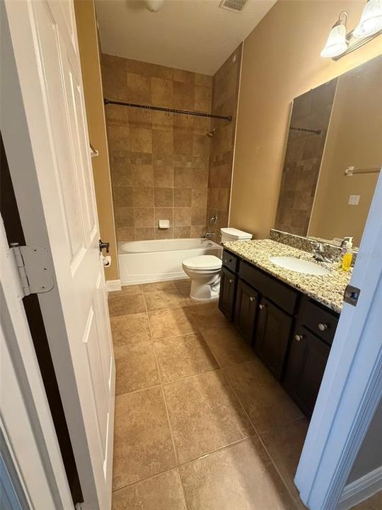 For Rent: $2,400 (3 beds, 2 baths, 2051 Square Feet)