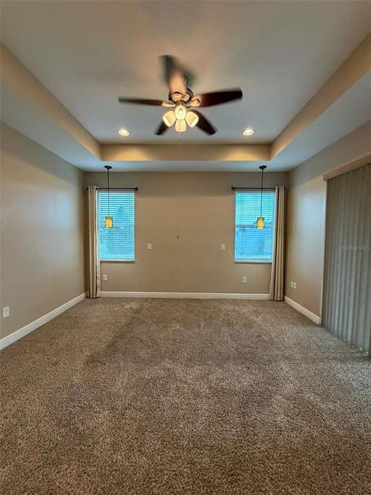 For Rent: $2,400 (3 beds, 2 baths, 2051 Square Feet)
