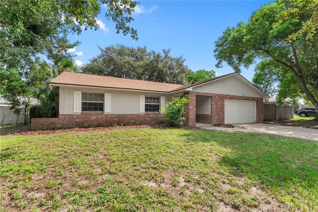 For Sale: $368,000 (4 beds, 2 baths, 1641 Square Feet)
