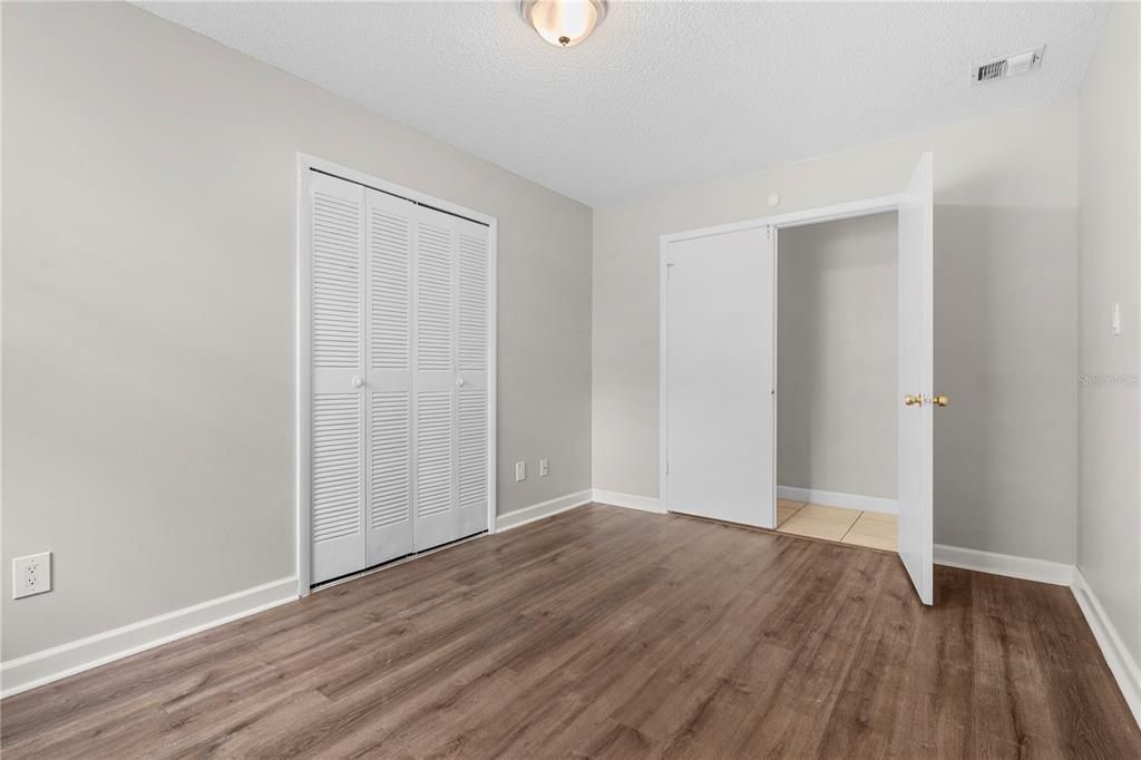 For Sale: $368,000 (4 beds, 2 baths, 1641 Square Feet)