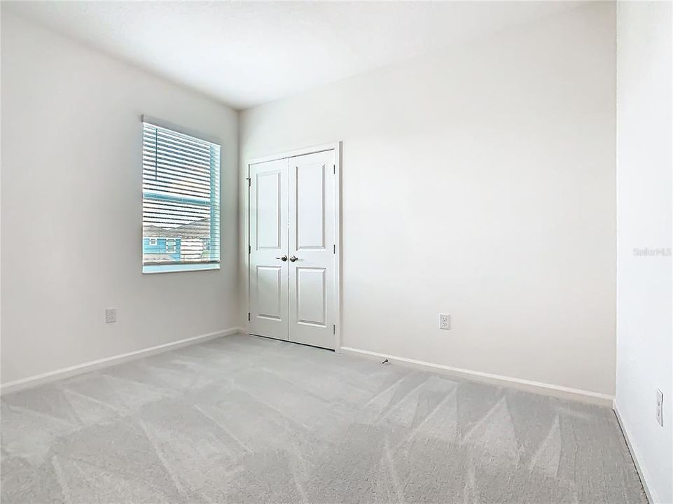 For Sale: $569,000 (8 beds, 5 baths, 3248 Square Feet)