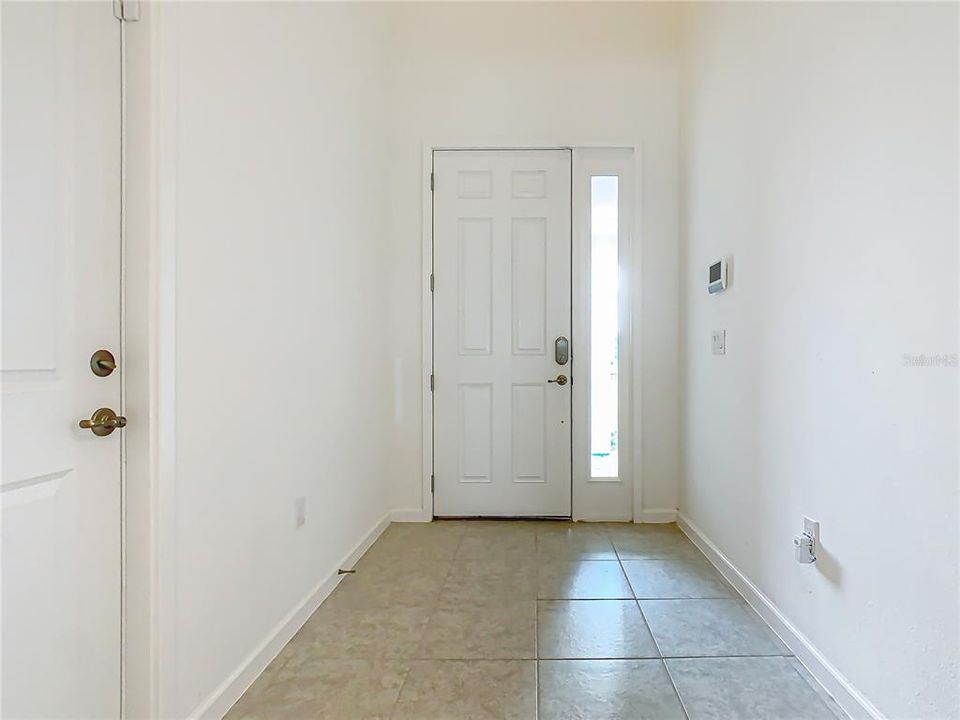 For Sale: $569,000 (8 beds, 5 baths, 3248 Square Feet)