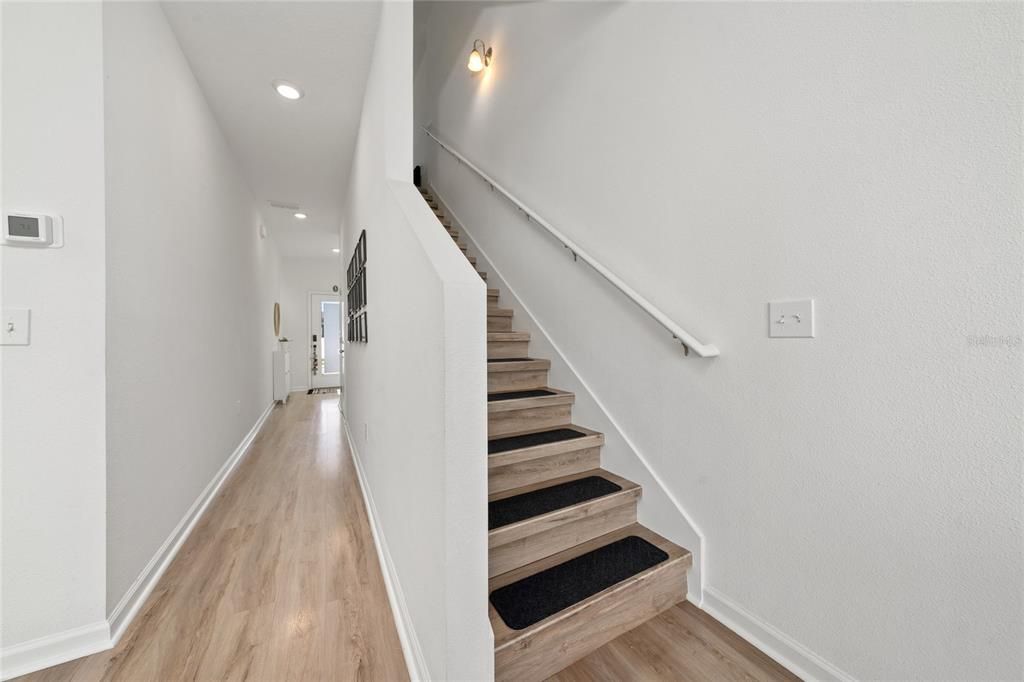 En Venta: $454,990 (3 camas, 2 baños, 2005 Pies cuadrados)