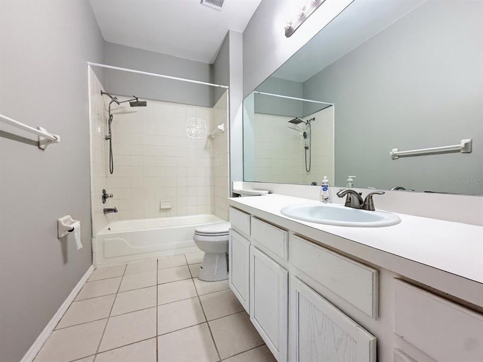 For Sale: $299,000 (3 beds, 2 baths, 1313 Square Feet)
