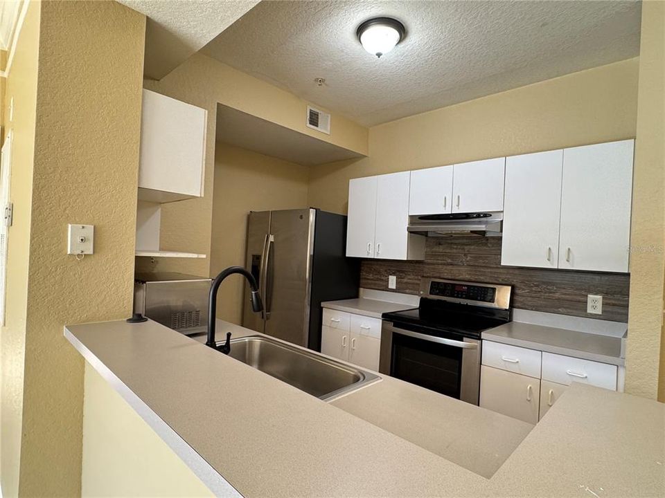 For Rent: $1,545 (2 beds, 2 baths, 1032 Square Feet)