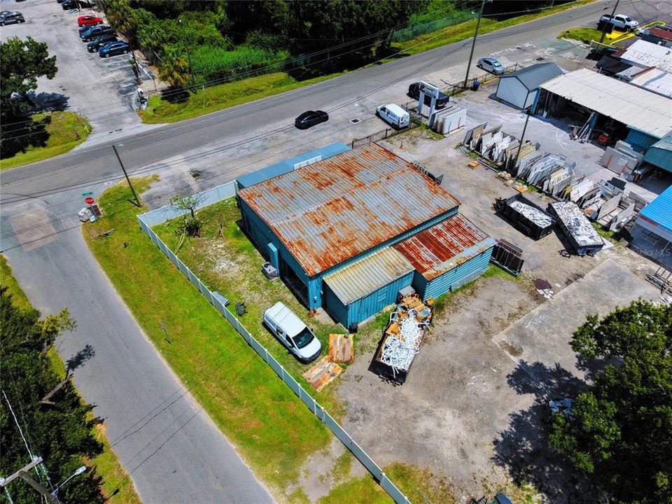 Activo con contrato: $1,985,000 (0 camas, 0 baños, 3141 Pies cuadrados)