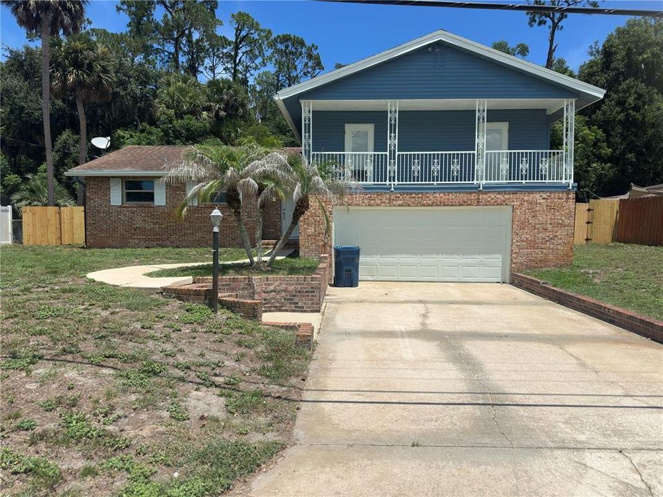 For Sale: $424,900 (3 beds, 2 baths, 1972 Square Feet)
