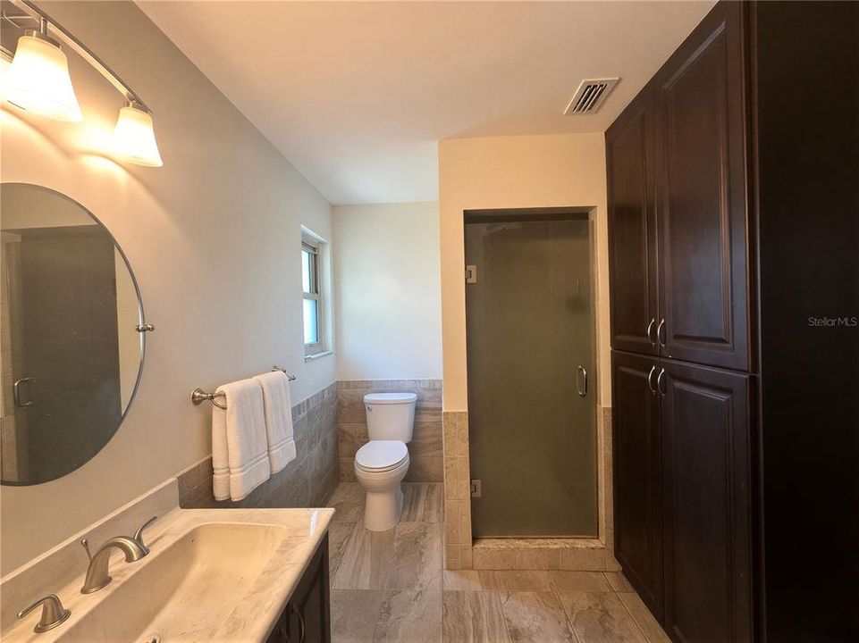 For Sale: $424,900 (3 beds, 2 baths, 1972 Square Feet)