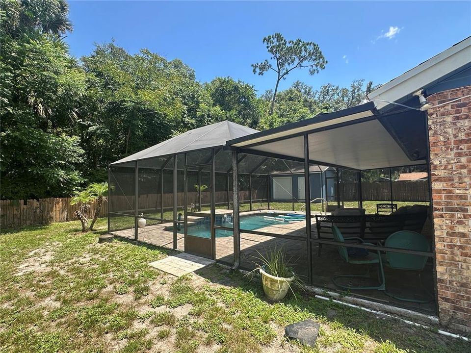 For Sale: $424,900 (3 beds, 2 baths, 1972 Square Feet)
