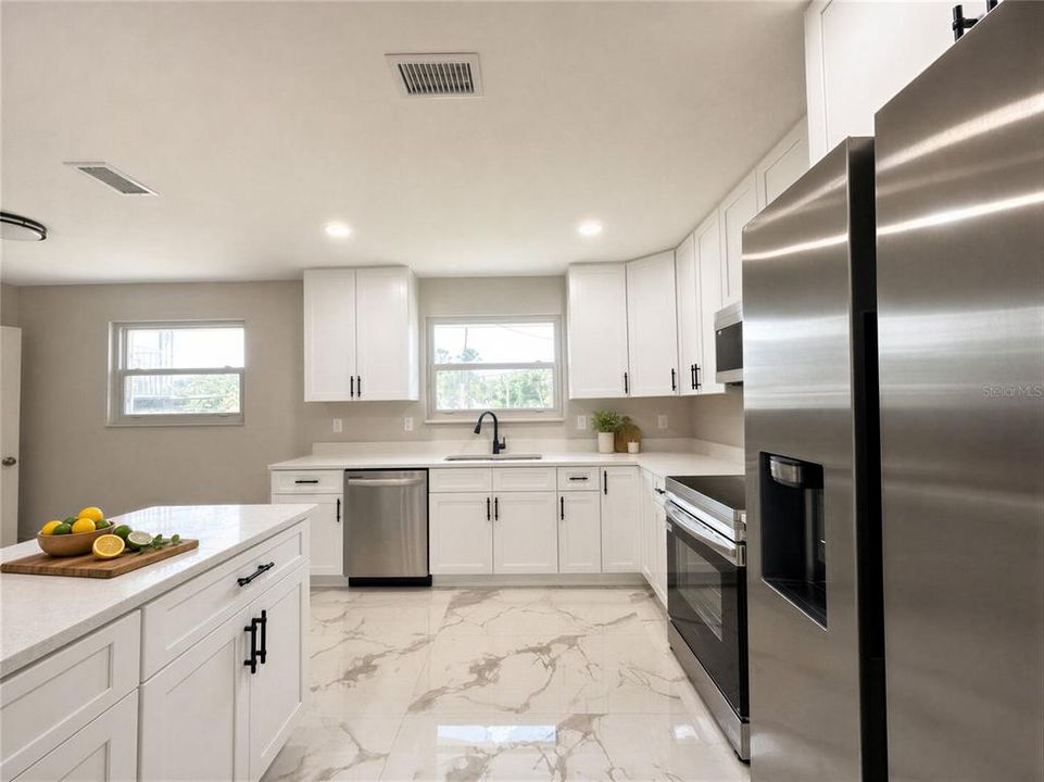 For Sale: $424,900 (3 beds, 2 baths, 1972 Square Feet)