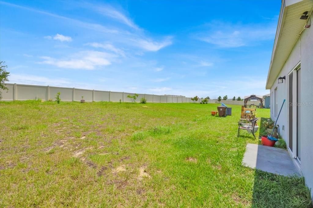For Rent: $2,500 (4 beds, 2 baths, 1703 Square Feet)