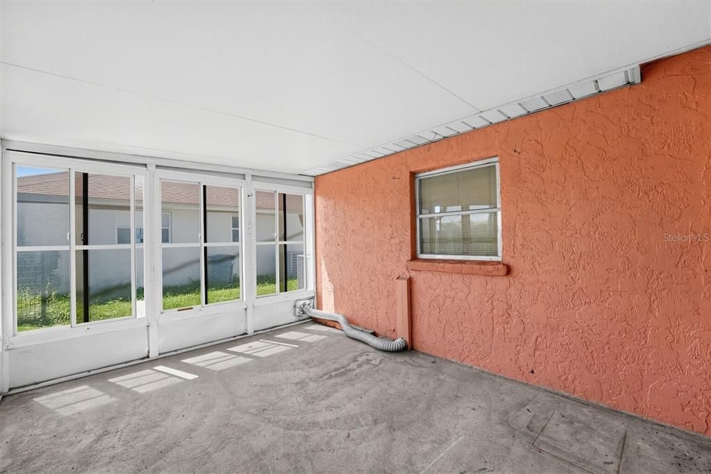 For Sale: $285,000 (2 beds, 2 baths, 1314 Square Feet)