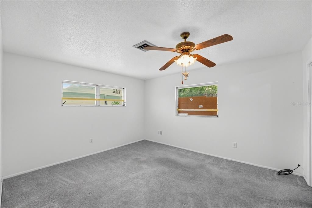 For Sale: $285,000 (2 beds, 2 baths, 1314 Square Feet)